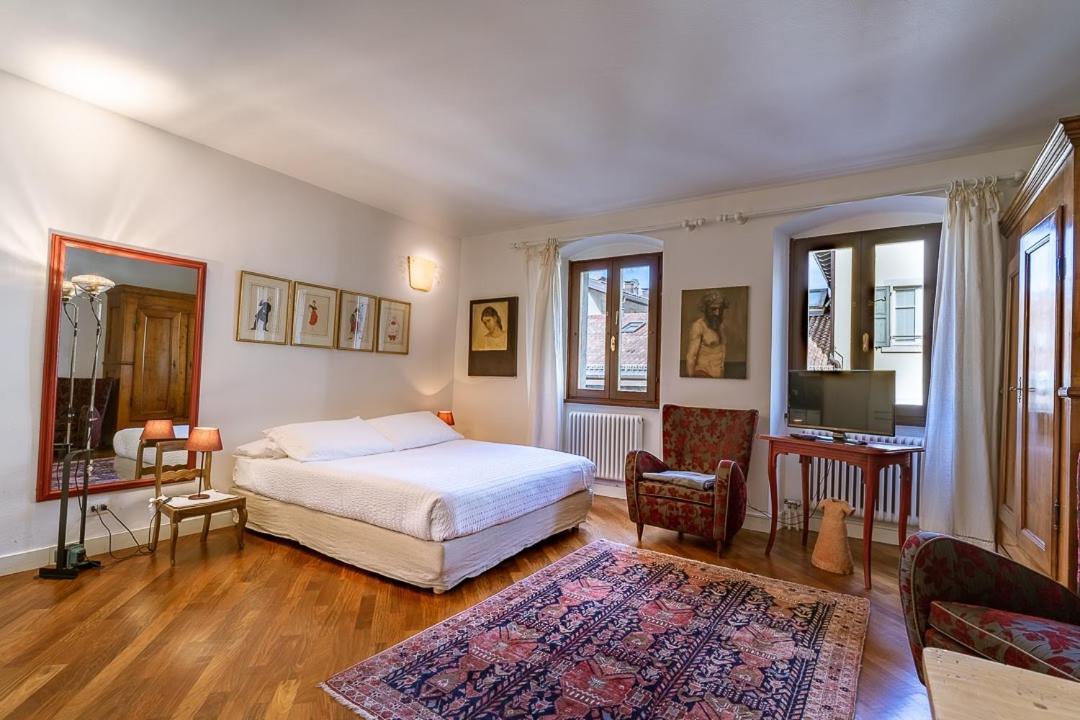 S. Trinita 18, Suites & Rooms Тренто Екстер'єр фото